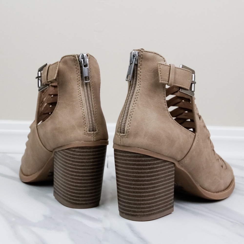 Chelsea Caged Bootie - Picture 8 of 8